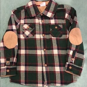 EGG plaid button up